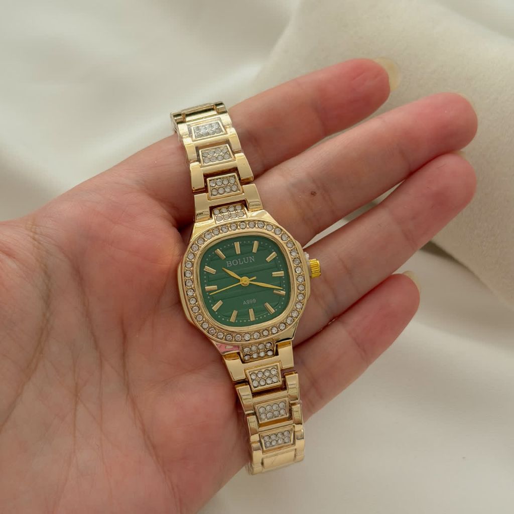 ساعت BOLUN نگین دار کد 3002